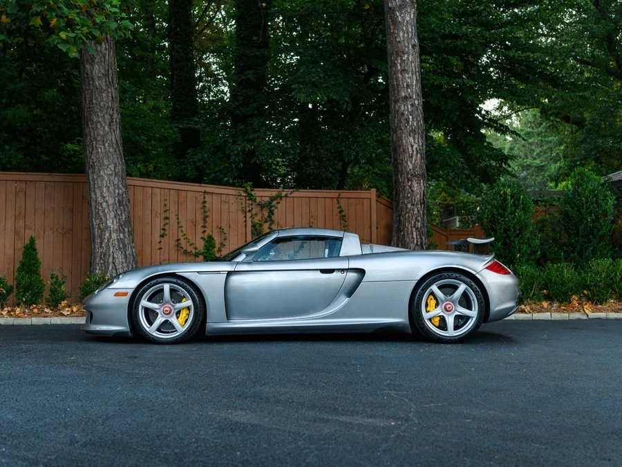 2005 Porsche Carrera GT - Image 5 of 31