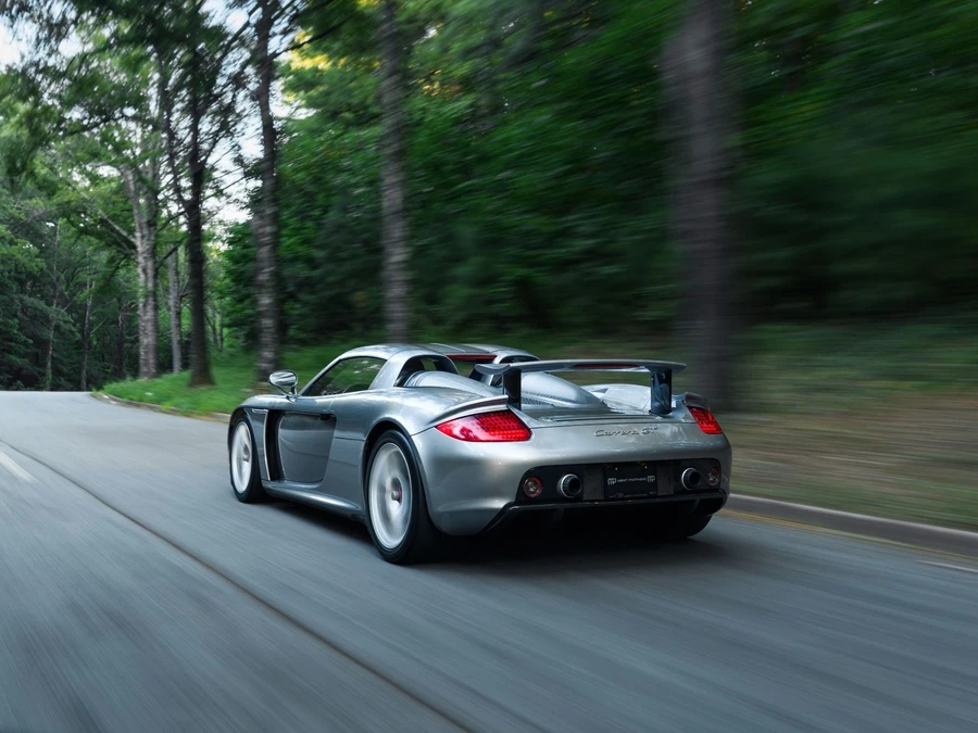 2005 Porsche Carrera GT - Image 3 of 31
