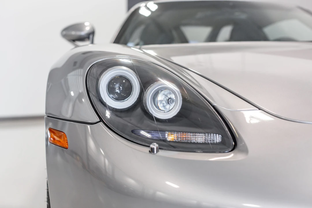 2005 Porsche Carrera GT - Image 11 of 31