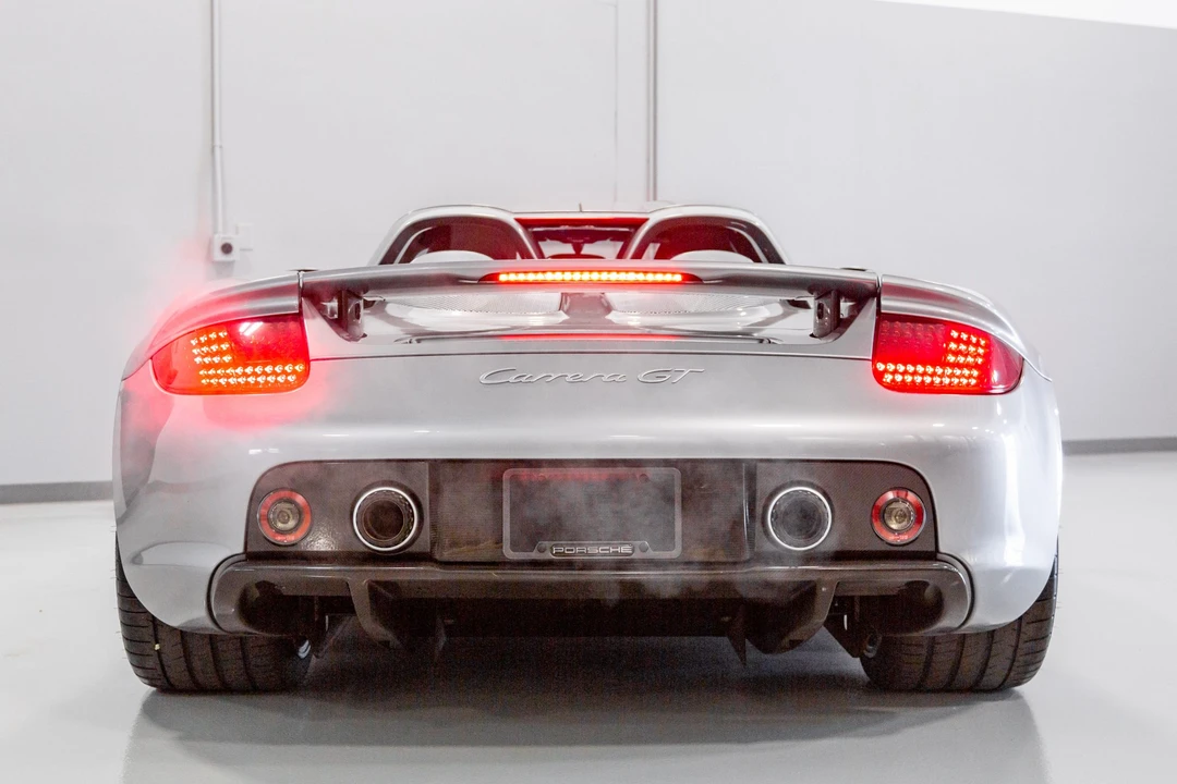 2005 Porsche Carrera GT - Image 6 of 31