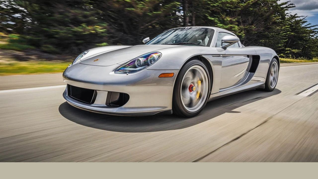 2005 Porsche Carrera GT - Image 2 of 31