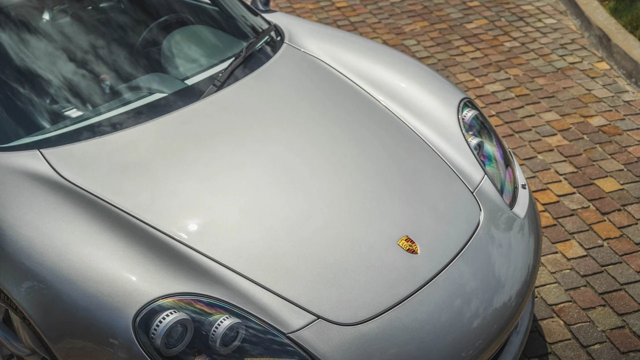 2005 Porsche Carrera GT - Image 19 of 31