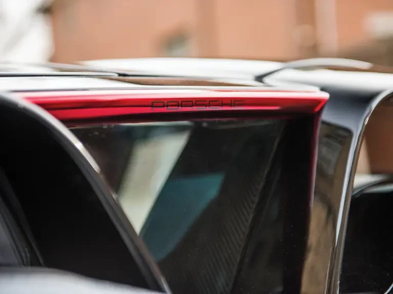 2005 Porsche Carrera GT - Image 30 of 31