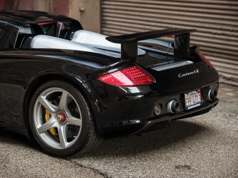 2005 Porsche Carrera GT - Image 16 of 31
