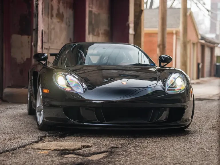 2005 Porsche Carrera GT - Image 9 of 31