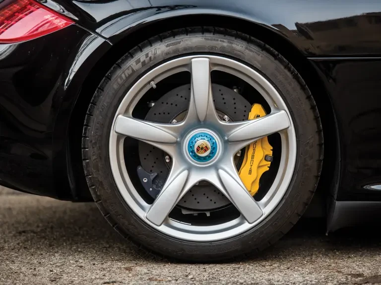 2005 Porsche Carrera GT - Image 20 of 31