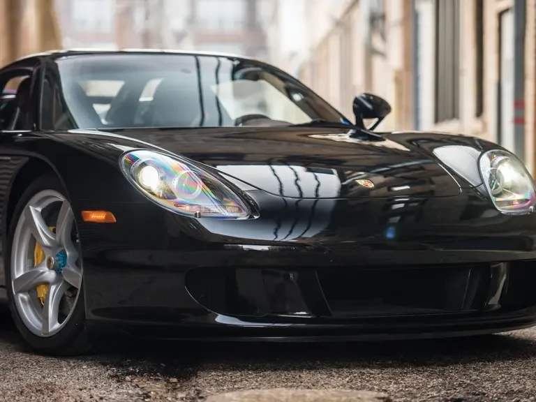 2005 Porsche Carrera GT - Image 19 of 31