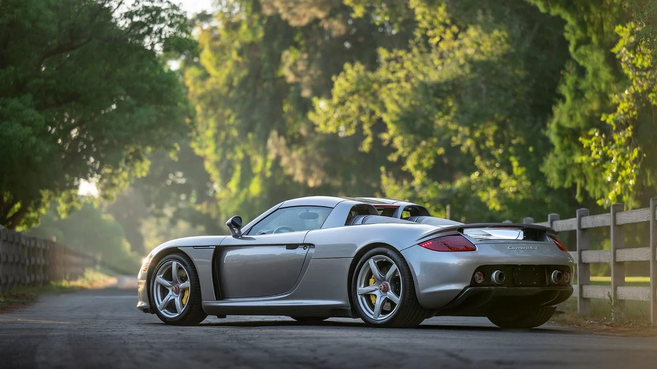 2005 Porsche Carrera GT - Image 3 of 31