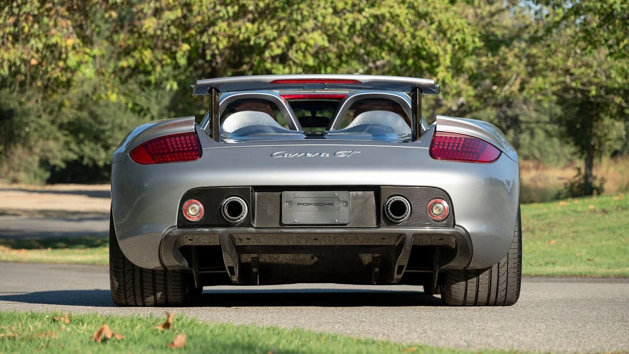 2005 Porsche Carrera GT - Image 4 of 31