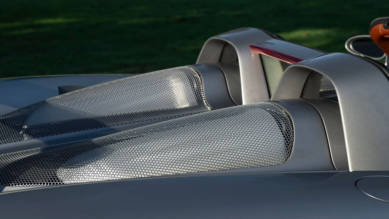 2005 Porsche Carrera GT - Image 30 of 31