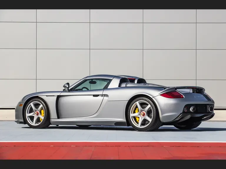 2005 Porsche Carrera GT - Image 12 of 31