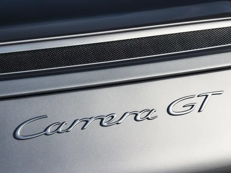 2005 Porsche Carrera GT - Image 16 of 31