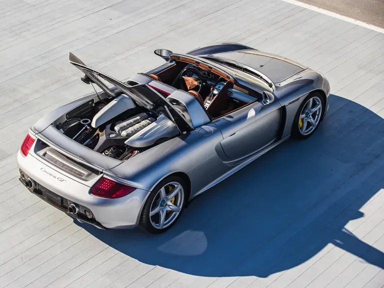 2005 Porsche Carrera GT - Image 14 of 31