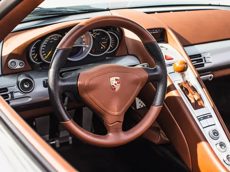 2005 Porsche Carrera GT - Image 5 of 31