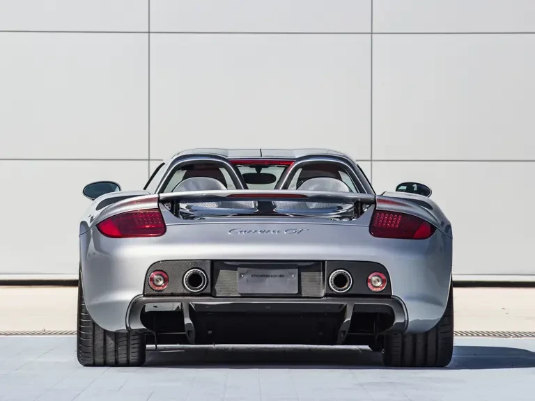 2005 Porsche Carrera GT - Image 9 of 31