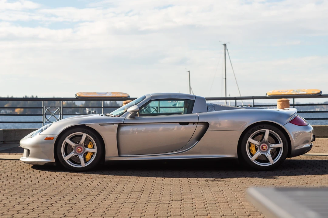 2005 Porsche Carrera GT - Image 5 of 31