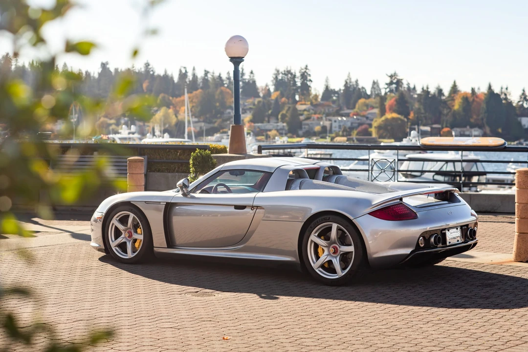 2005 Porsche Carrera GT - Image 6 of 31