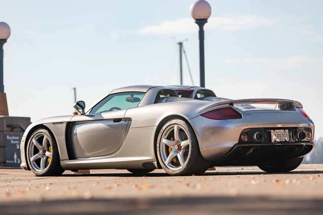 2005 Porsche Carrera GT - Image 7 of 31