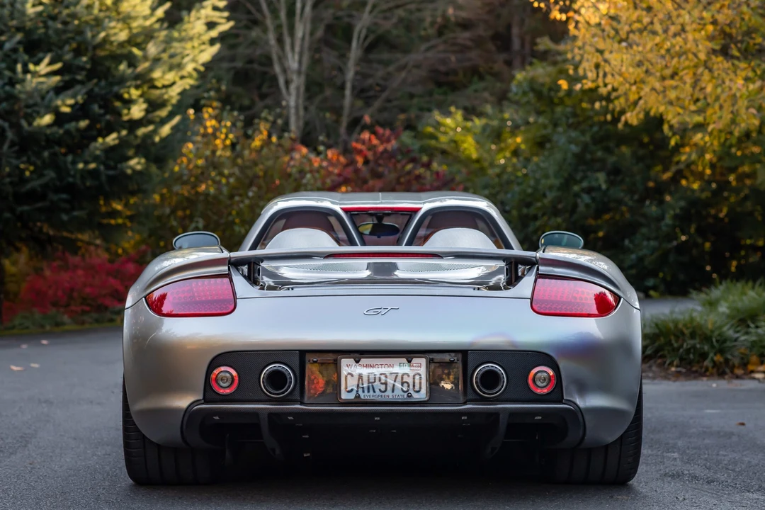 2005 Porsche Carrera GT - Image 28 of 31