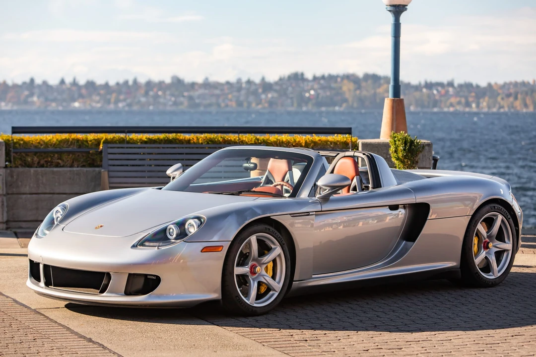 2005 Porsche Carrera GT - Image 16 of 31