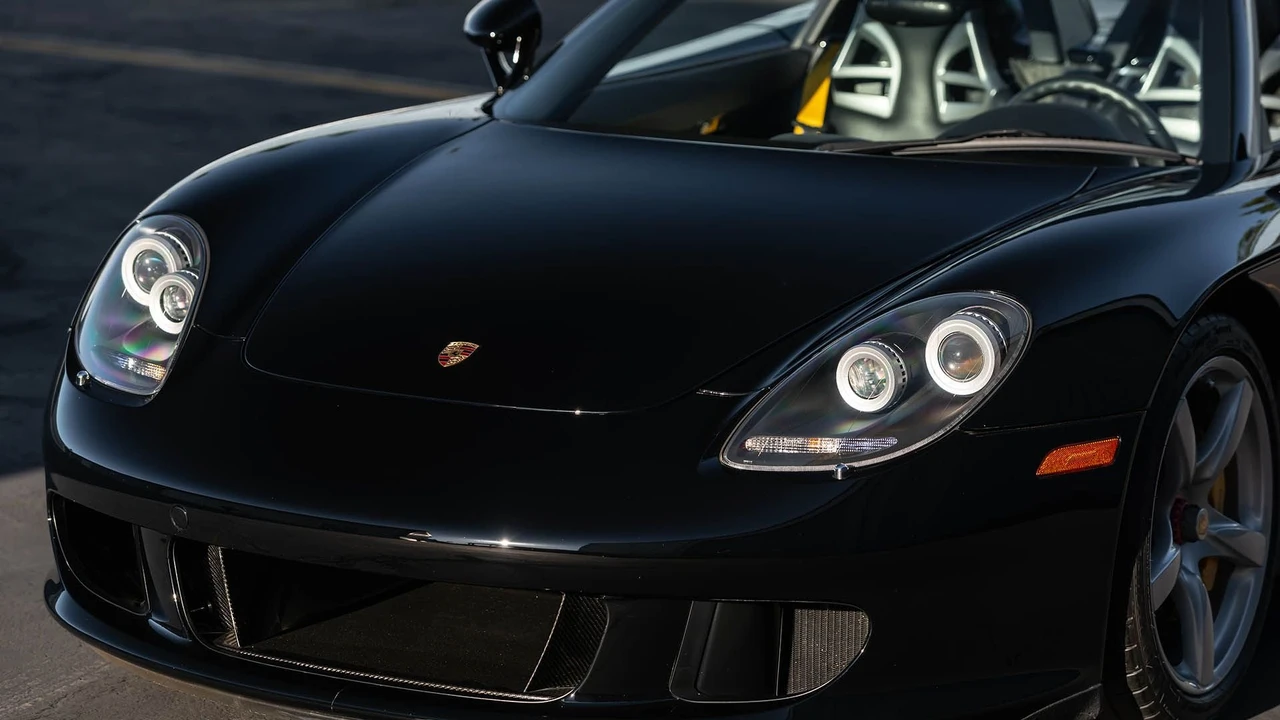 2005 Porsche Carrera GT - Image 21 of 31