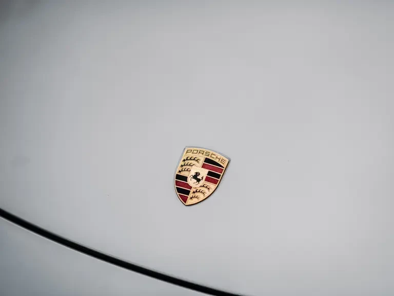 2005 Porsche Carrera GT - Image 7 of 31