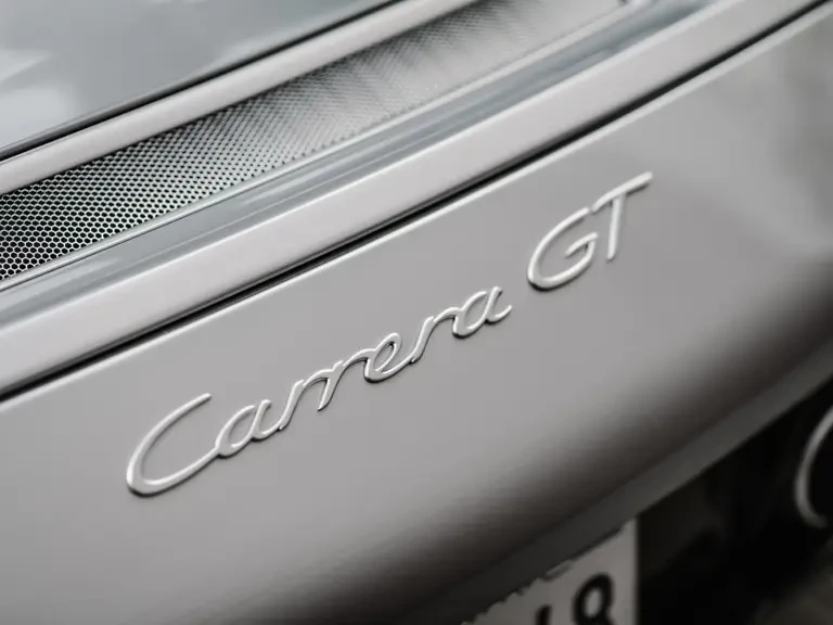 2005 Porsche Carrera GT - Image 8 of 31