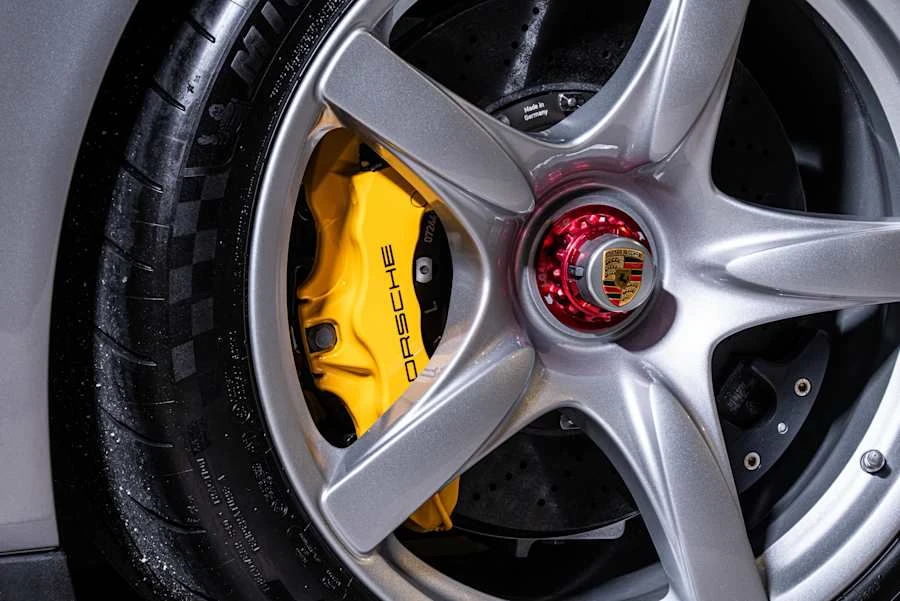 2005 Porsche Carrera GT - Image 14 of 26