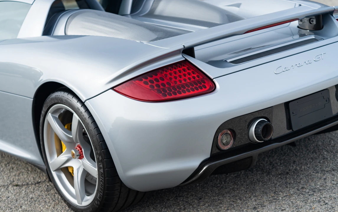 2005 Porsche Carrera GT - Image 22 of 31