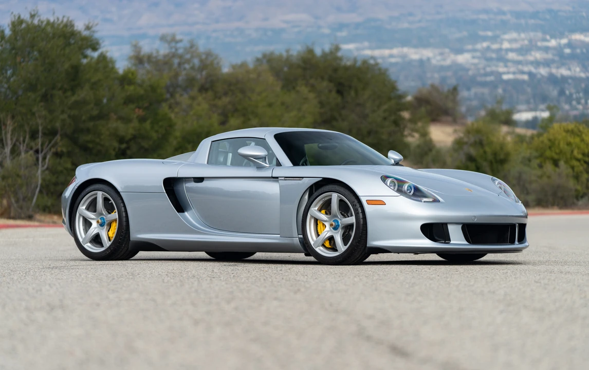 2005 Porsche Carrera GT - Image 9 of 31
