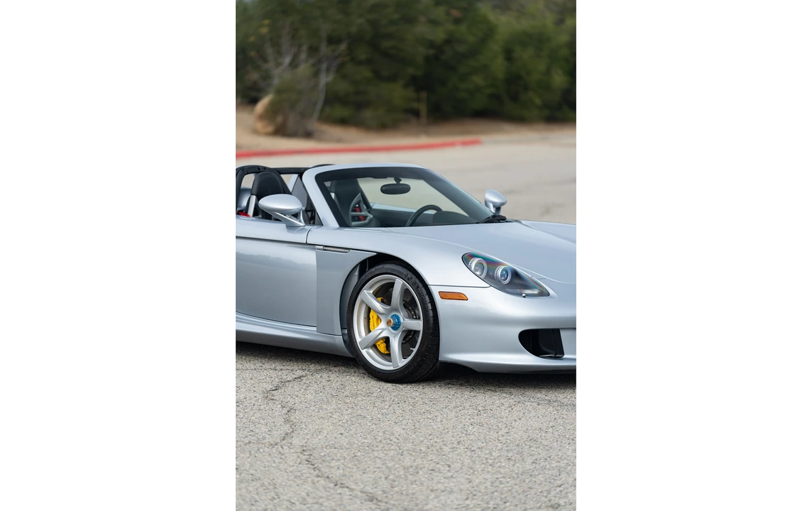 2005 Porsche Carrera GT - Image 24 of 31