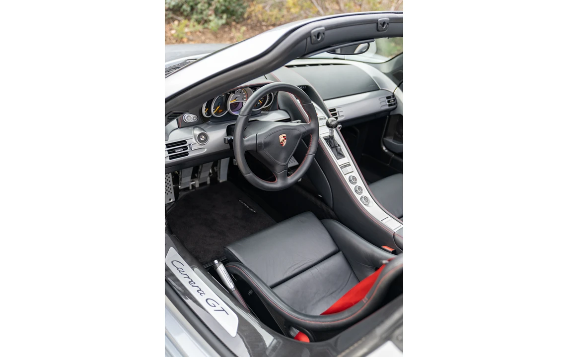 2005 Porsche Carrera GT - Image 30 of 31