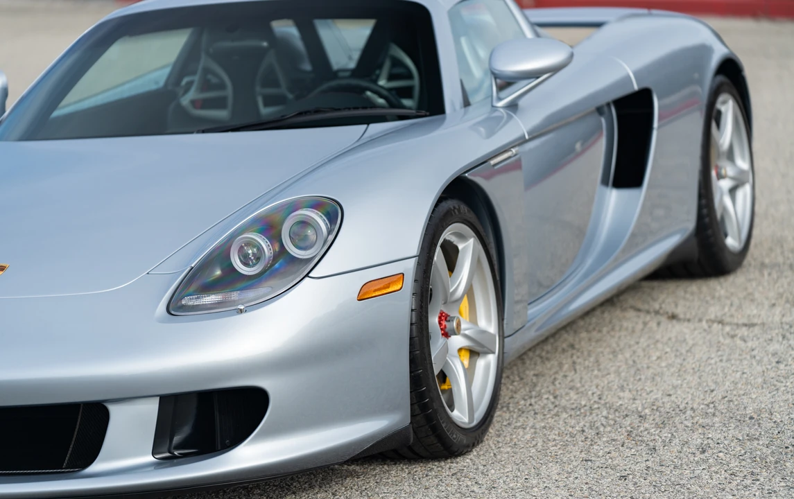 2005 Porsche Carrera GT - Image 17 of 31