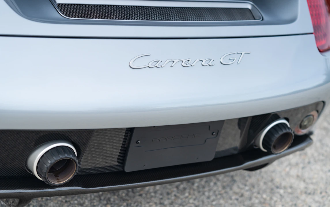 2005 Porsche Carrera GT - Image 21 of 31