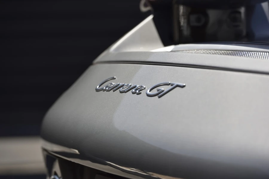 2005 Porsche Carrera GT - Image 7 of 31
