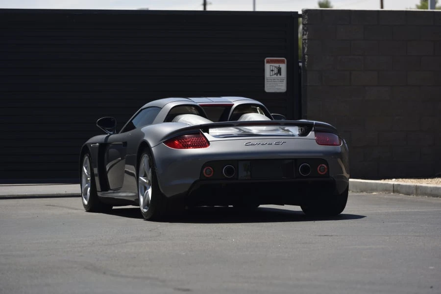 2005 Porsche Carrera GT - Image 13 of 31