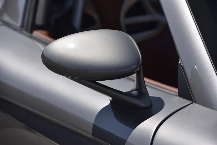 2005 Porsche Carrera GT - Image 15 of 31