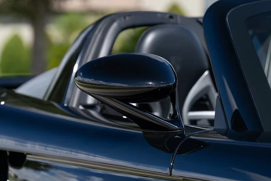 2005 Porsche Carrera GT - Image 9 of 31