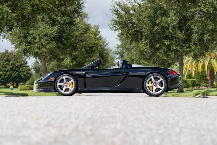 2005 Porsche Carrera GT - Image 2 of 31