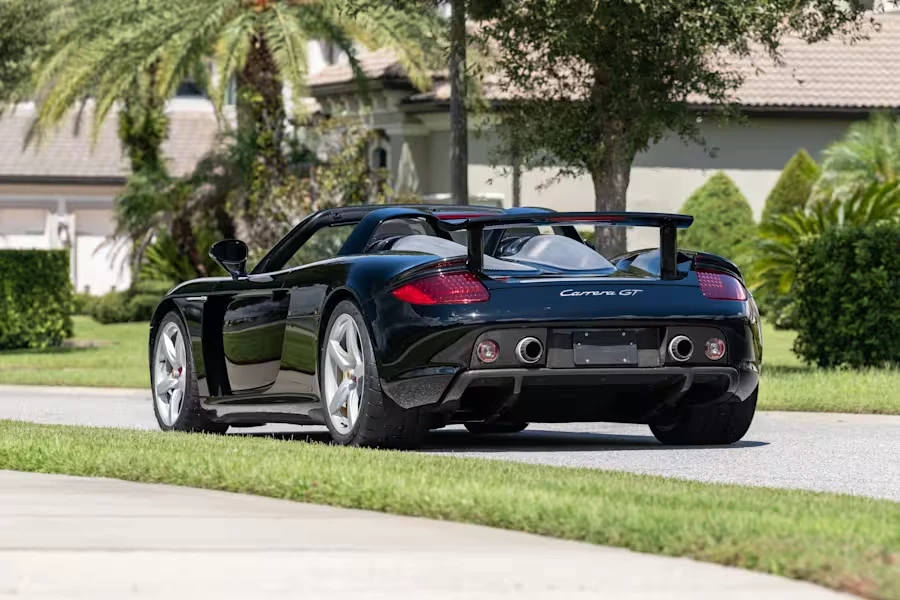 2005 Porsche Carrera GT - Image 18 of 31