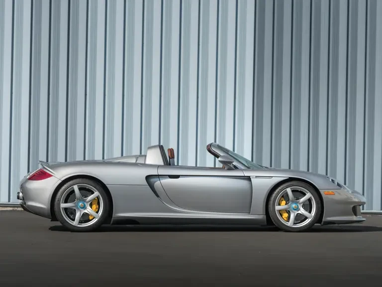 2005 Porsche Carrera GT - Image 6 of 31