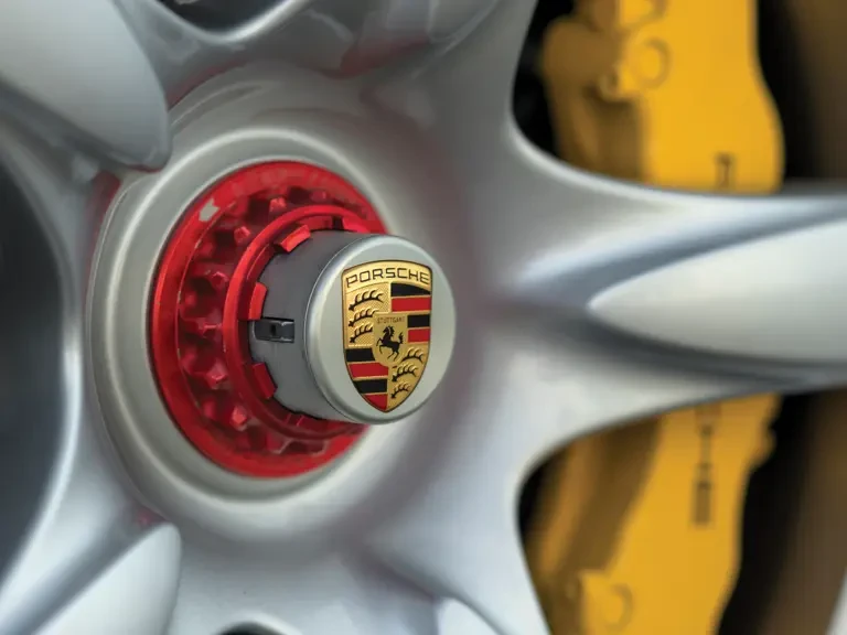 2005 Porsche Carrera GT - Image 30 of 31