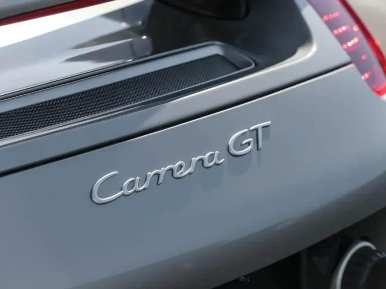 2005 Porsche Carrera GT - Image 8 of 31