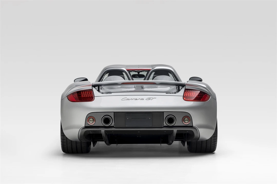 2005 Porsche Carrera GT - Image 5 of 31