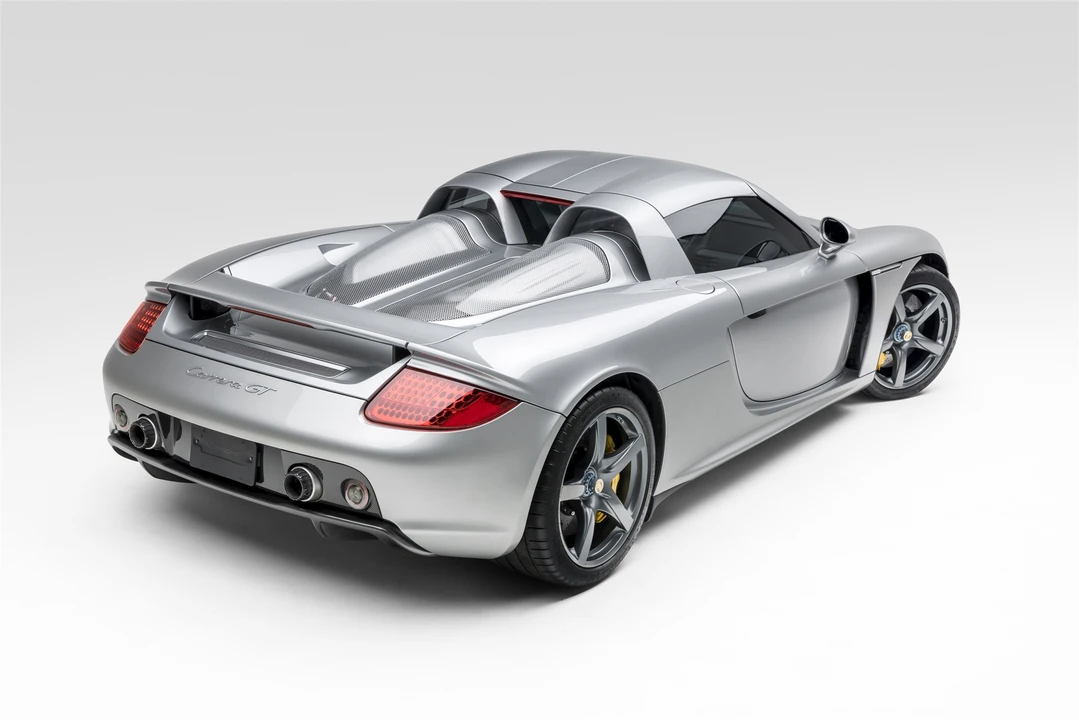 2005 Porsche Carrera GT - Image 8 of 31