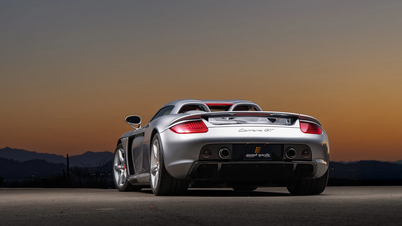 2005 Porsche Carrera GT - Image 21 of 31