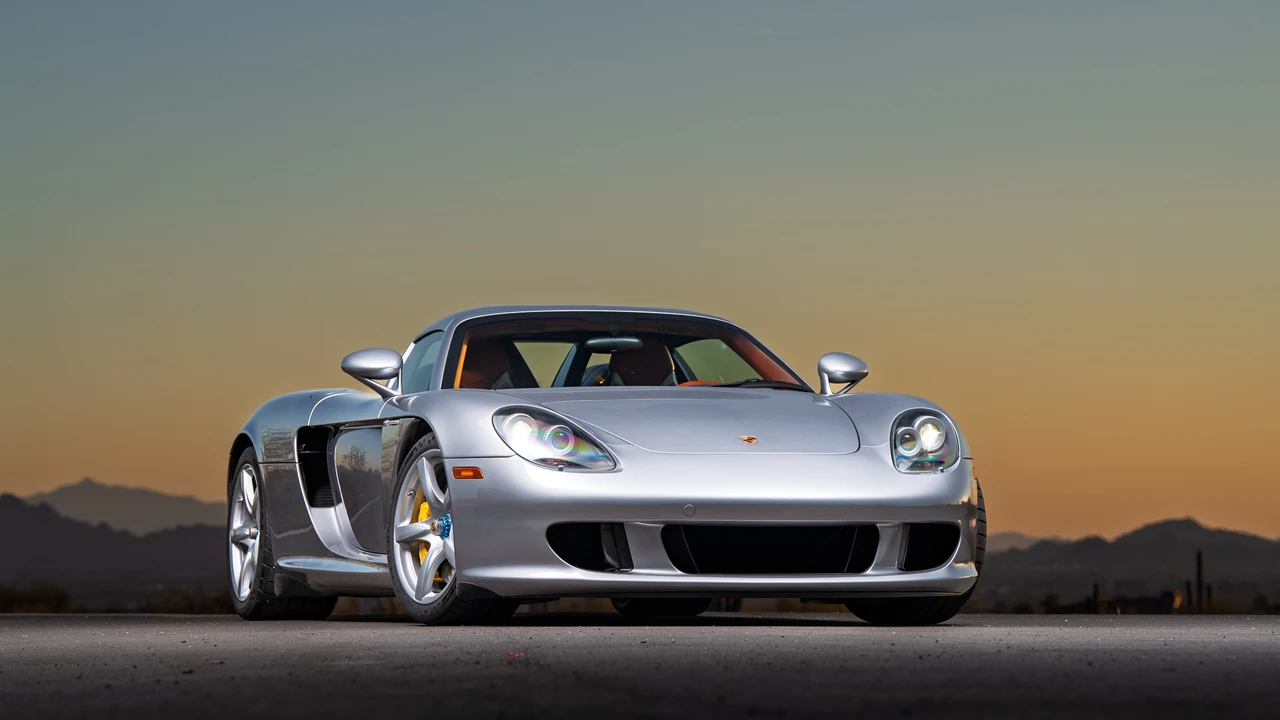 2005 Porsche Carrera GT - Image 9 of 31