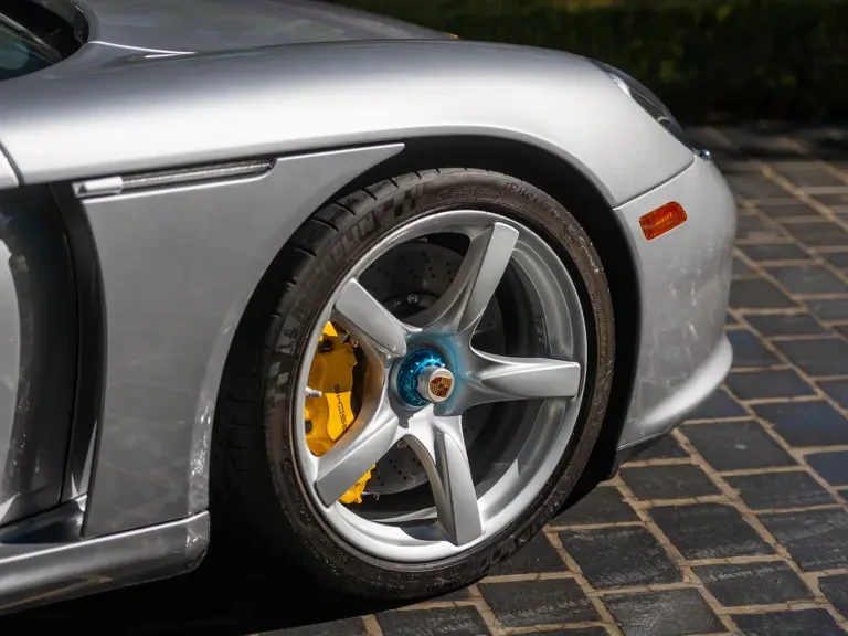 2005 Porsche Carrera GT - Image 28 of 31