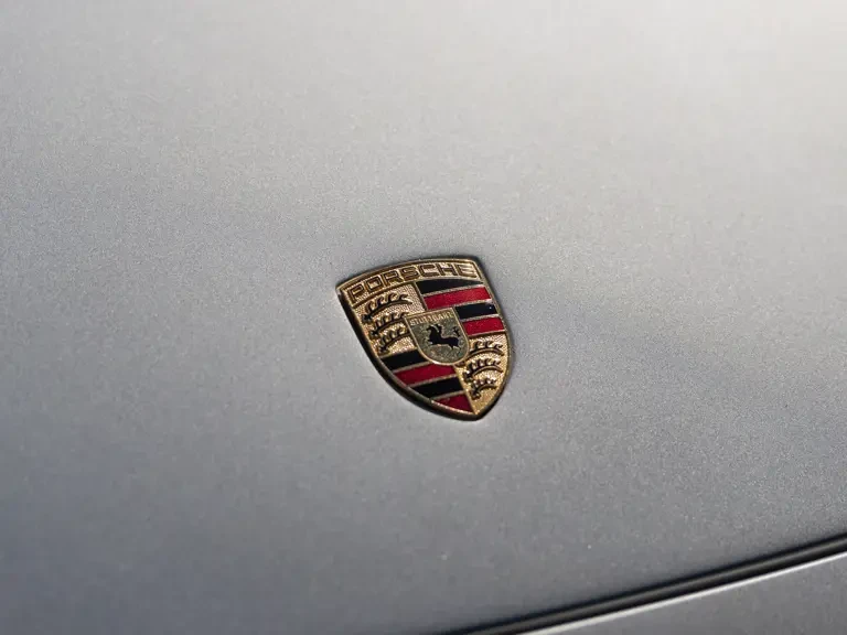 2005 Porsche Carrera GT - Image 7 of 31