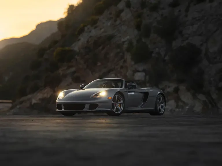 2005 Porsche Carrera GT - Image 25 of 28